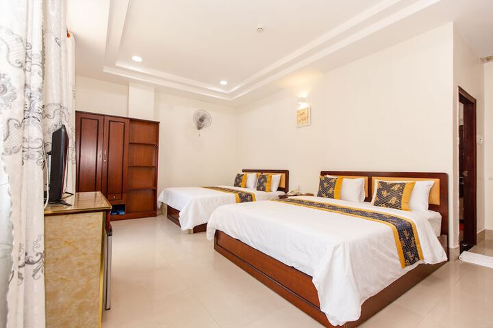 Room 7 of 46