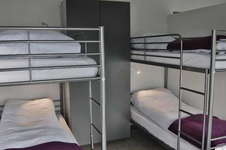 Room 74 of 276