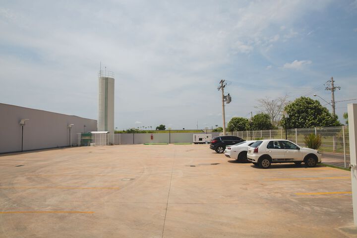 Property Grounds 41 of 47