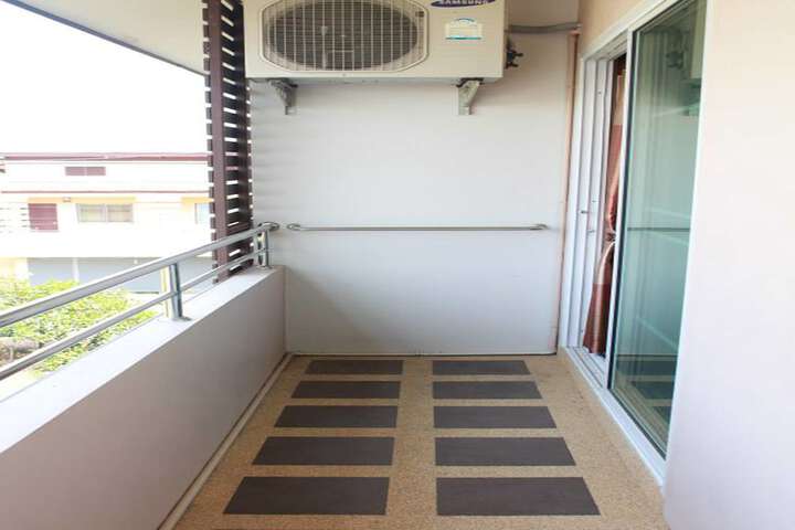 Terrace/Patio 12 of 32