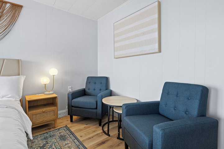 Room 42 of 124