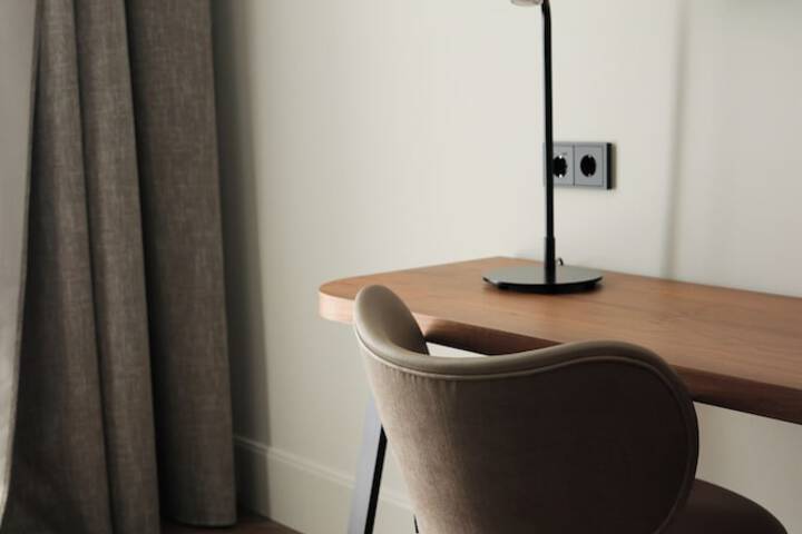 Room 20 of 34