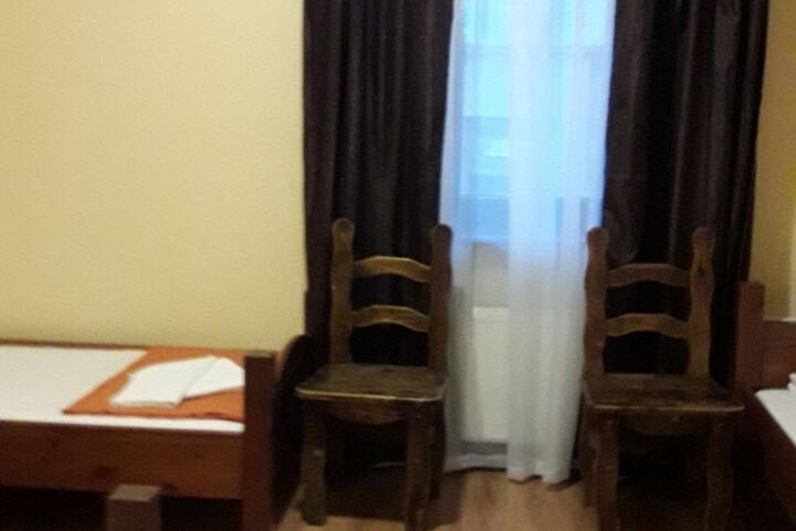 Room 15 of 65