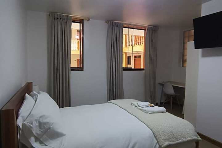 Room 17 of 40