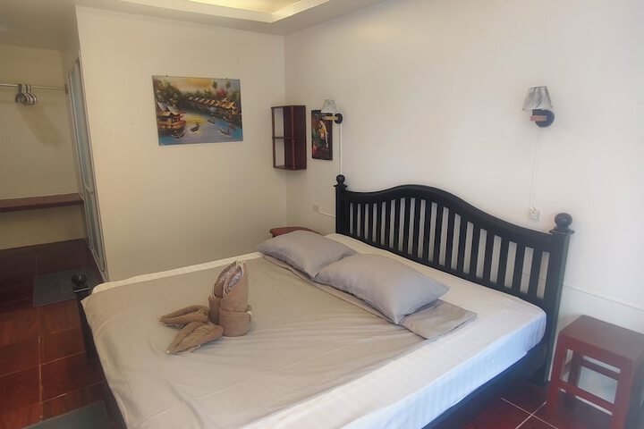 Room 10 of 55