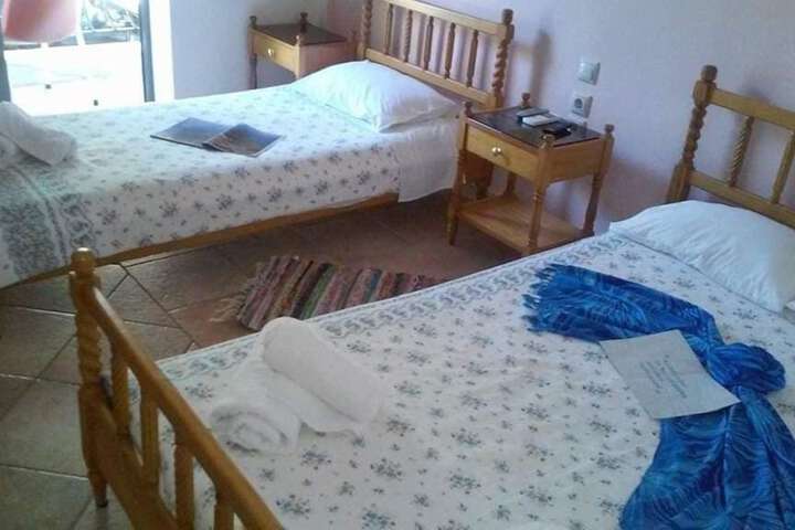 Room 4 of 29
