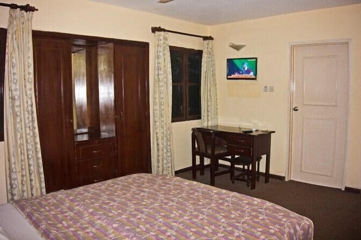 Room 14 of 45