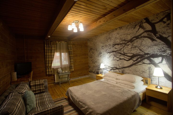 Room 20 of 107