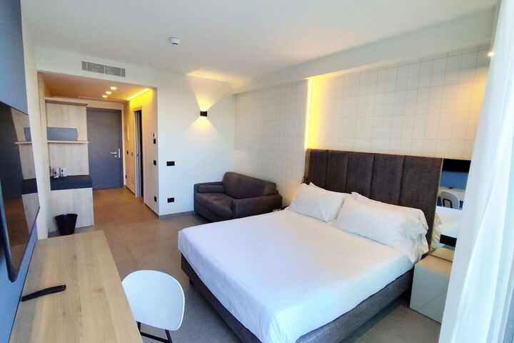 Room 26 of 89