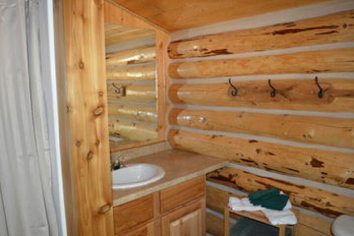 Room 4 of 71