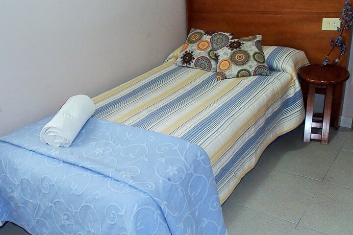 Room 17 of 19