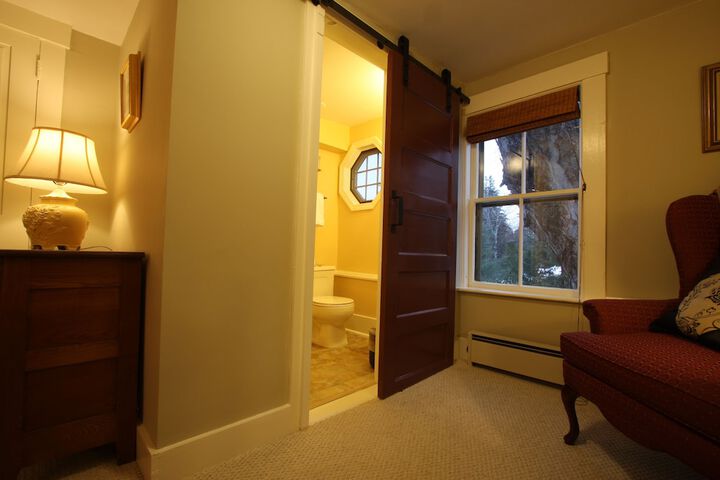 Room 19 of 89