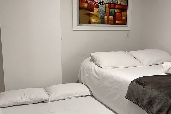 Room 12 of 42