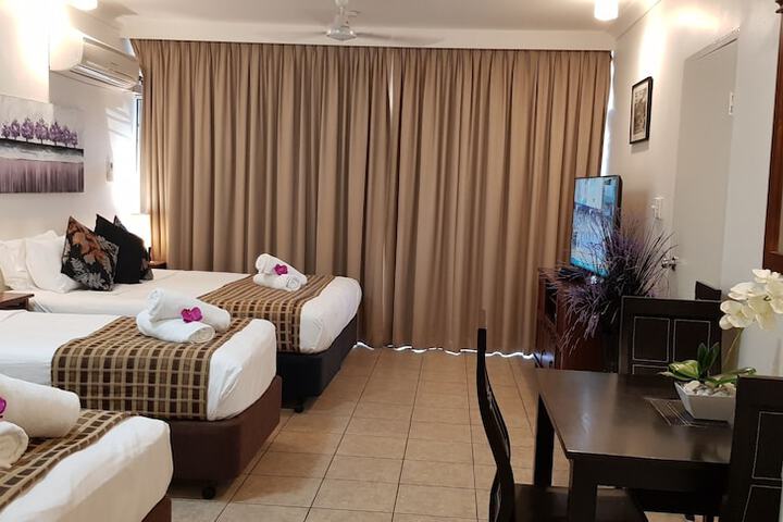 Room 6 of 66