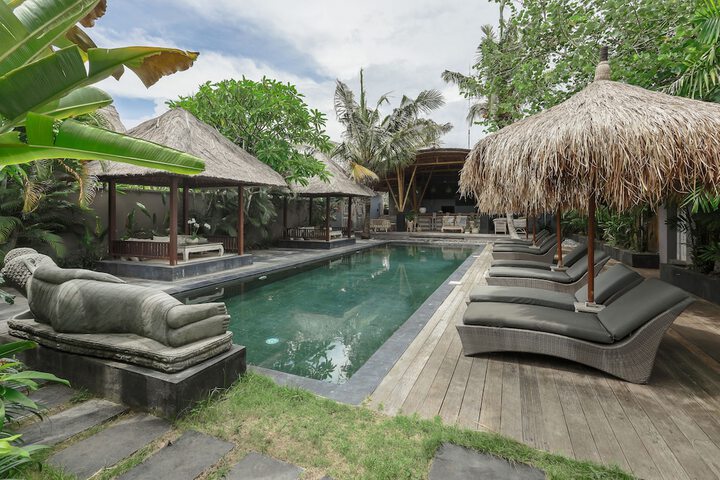 Pools & Facilities