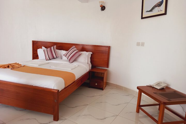 Room 7 of 43