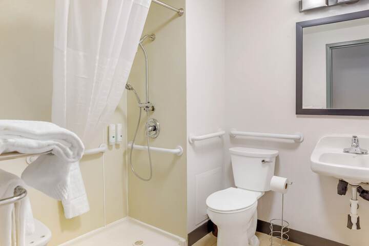 Clean Restrooms