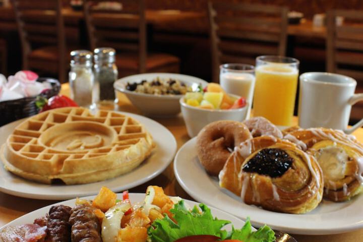 Breakfast meal