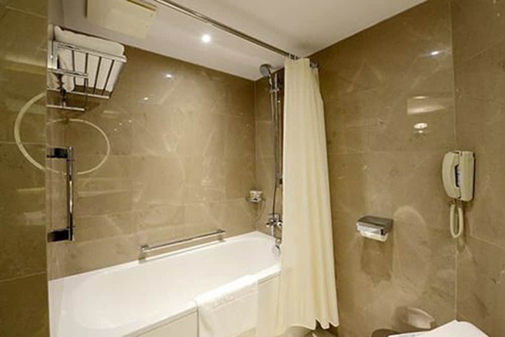 Clean Restrooms