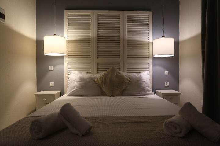 Room 18 of 80