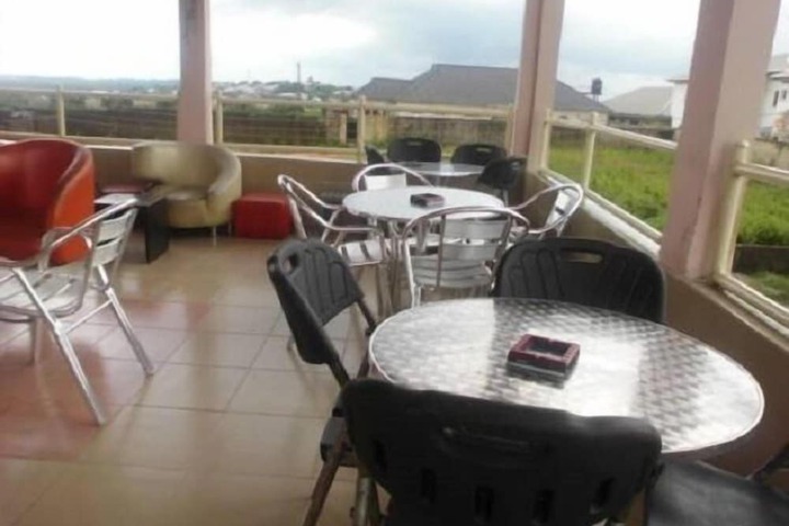 Breakfast/Coffee Service 9 of 11