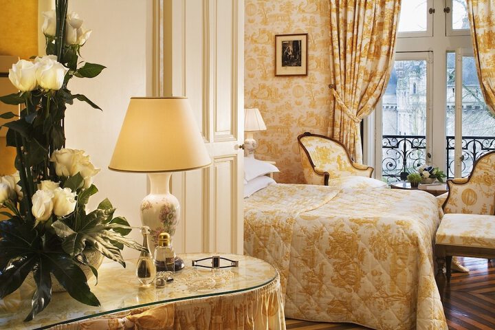Room 3 of 22