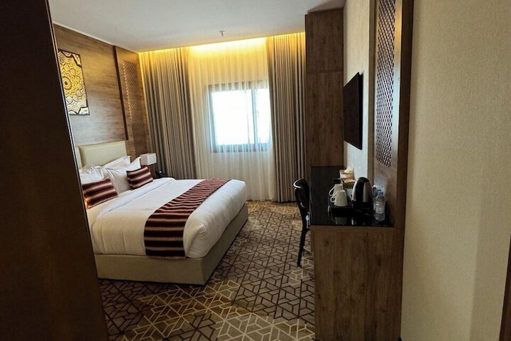Room 7 of 20