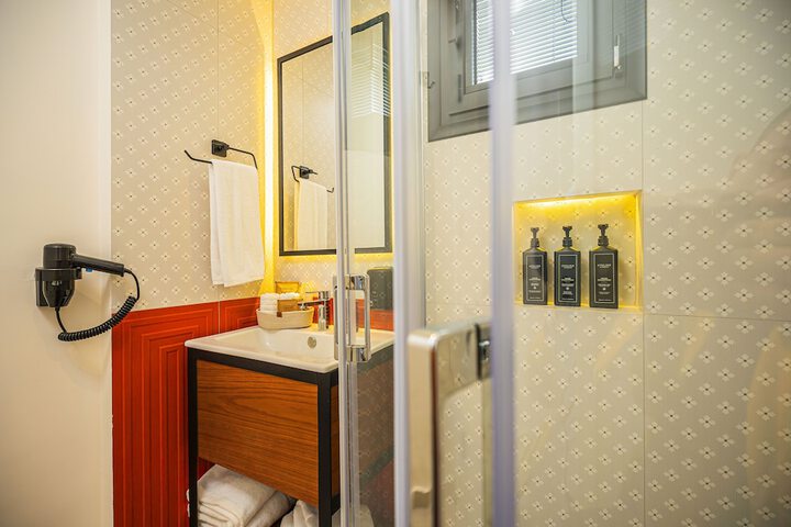 Room 79 of 89