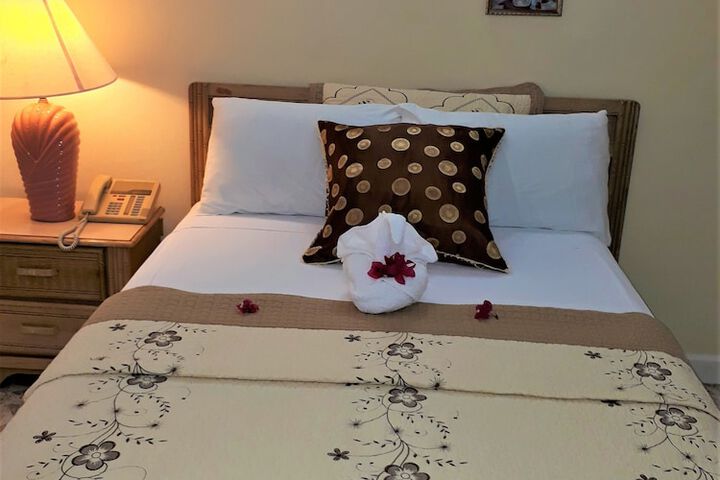 Room 5 of 49
