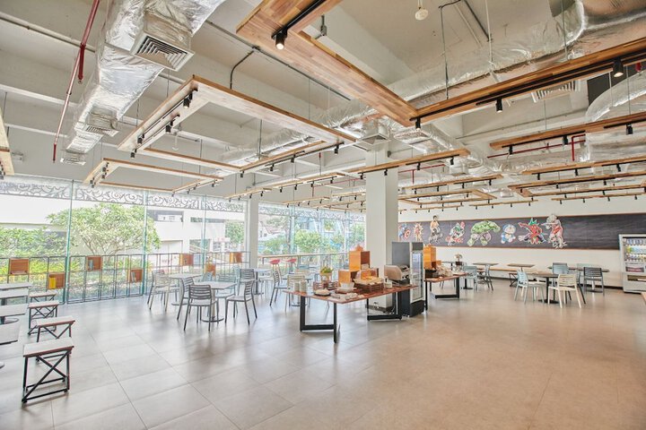 Dining Photos