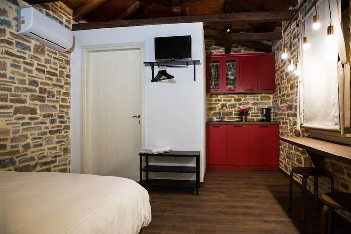 Room 21 of 183