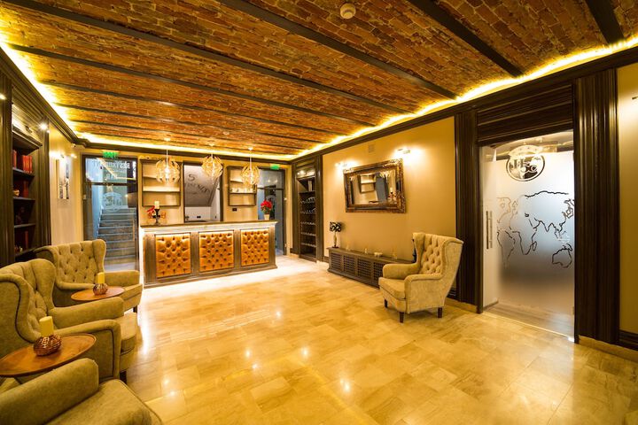 Lobby Photo