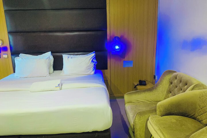 Room 2 of 26