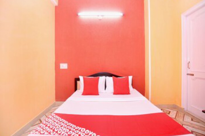 Room 20 of 23