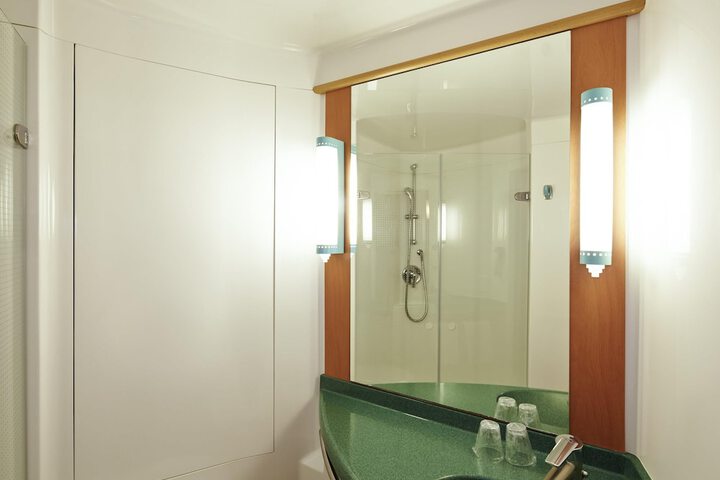 Room 14 of 45