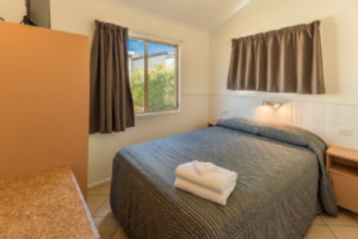 Room 404 of 624