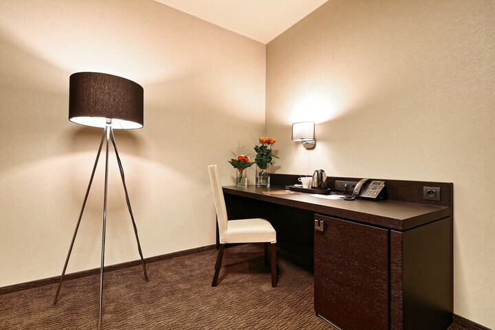 Room 20 of 43