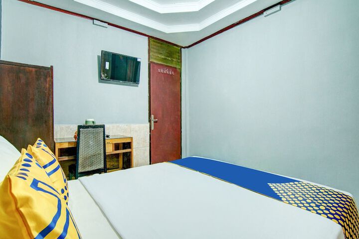 Room 18 of 41