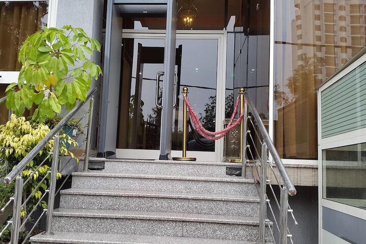 Hotel 61 of 67