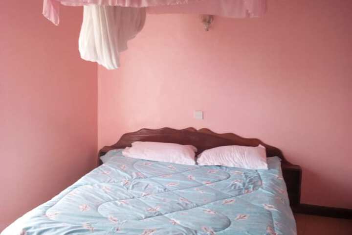 Room 3 of 25