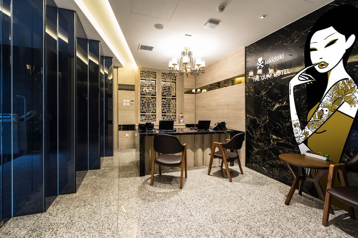 Hotel Lobby