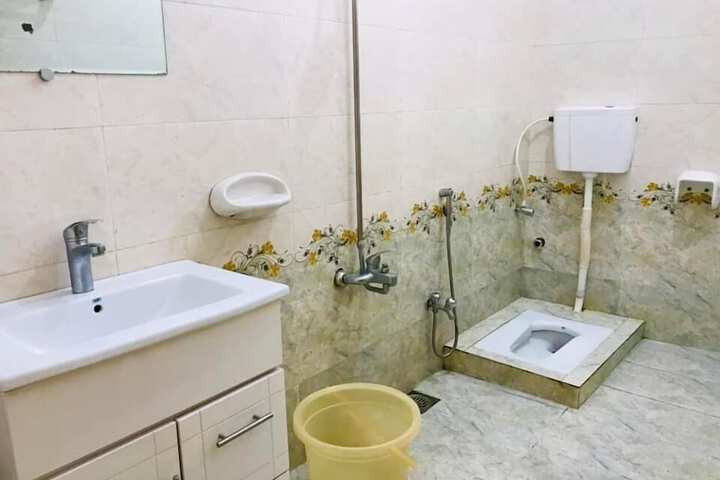 Room 7 of 22