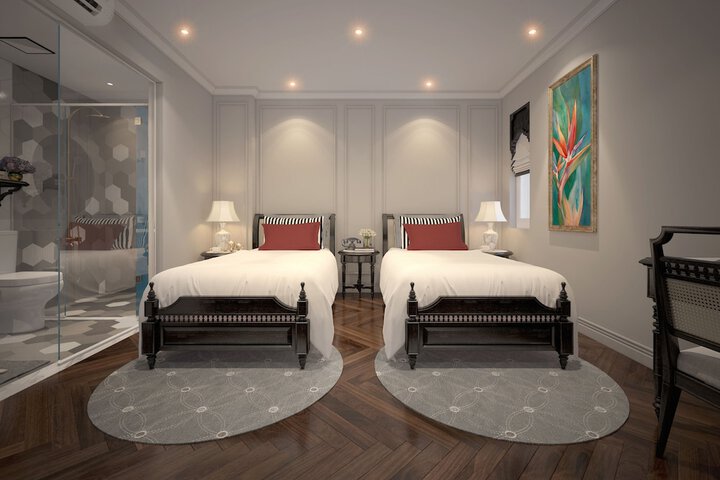 Room 16 of 83