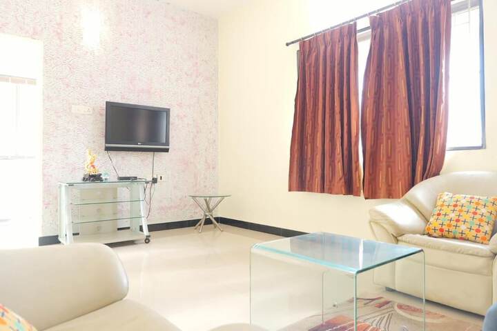 Room 9 of 56