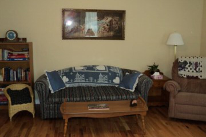 Room 4 of 4
