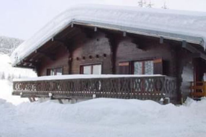 Chalet With 3 Bedrooms in Les Gets With Wonderful Mountain View, Furnished Garden and Wifi - 250 m From the Slopes