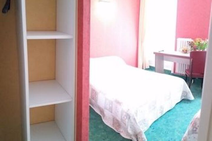 Room 20 of 46