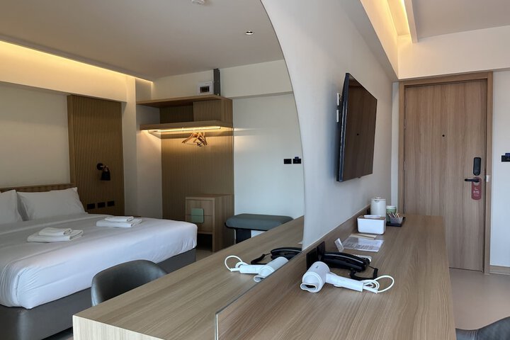 Room 5 of 46