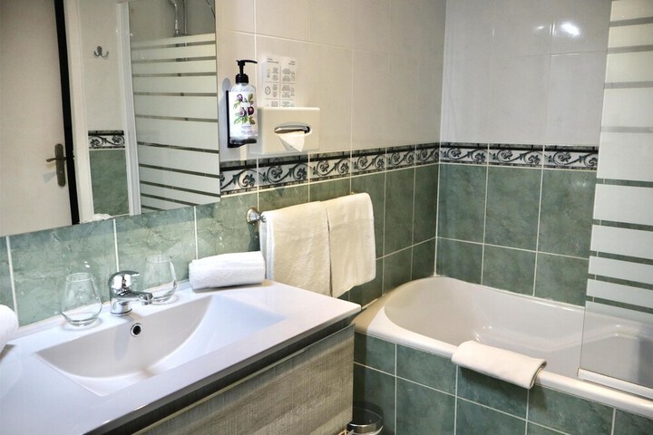 Bath Photo