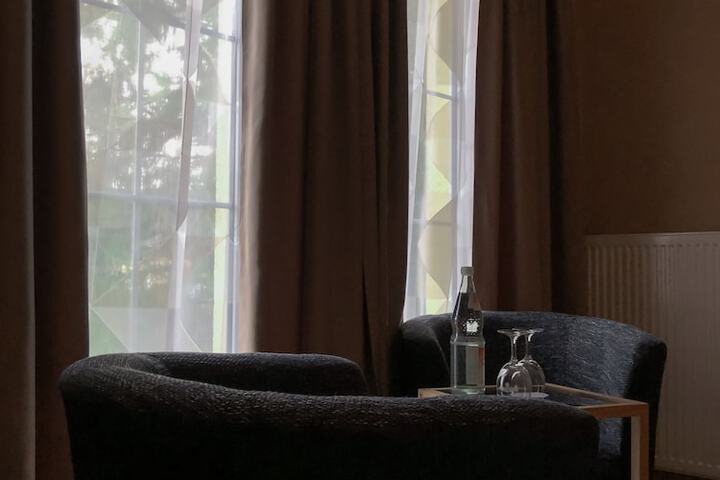 Room 27 of 55